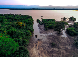 Panoramisch uitzicht op de prachtige en zeer waardevolle  Juan Chulo-lagune